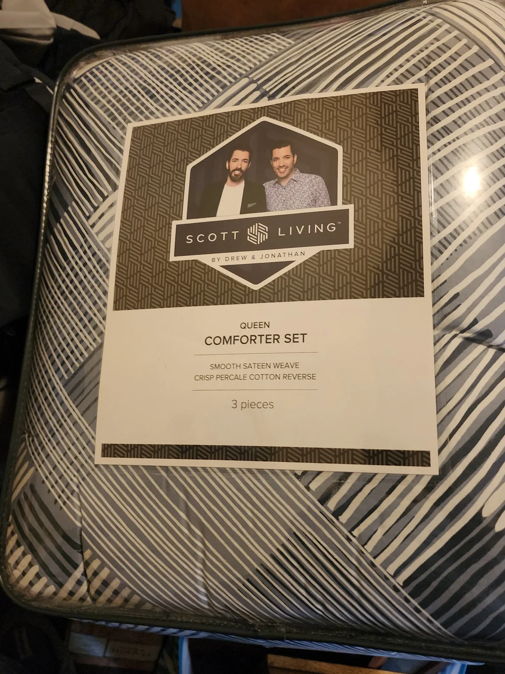 Scott Living Queen Comforter Set - Navy and White Stripes